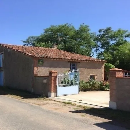 House La Maison Bleue Montredon-Labessonnié